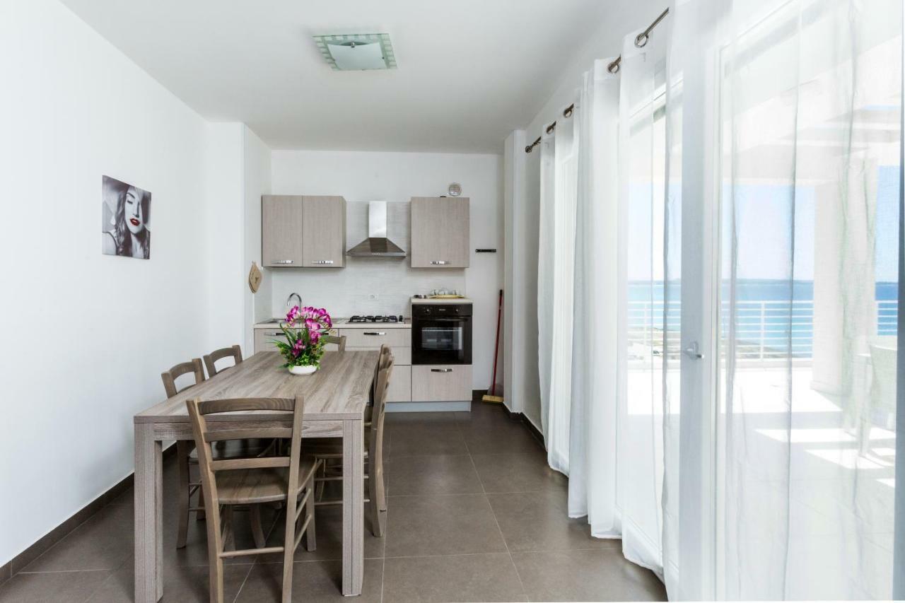 Spuma Di Mare Aparthotel Gallipoli Ngoại thất bức ảnh