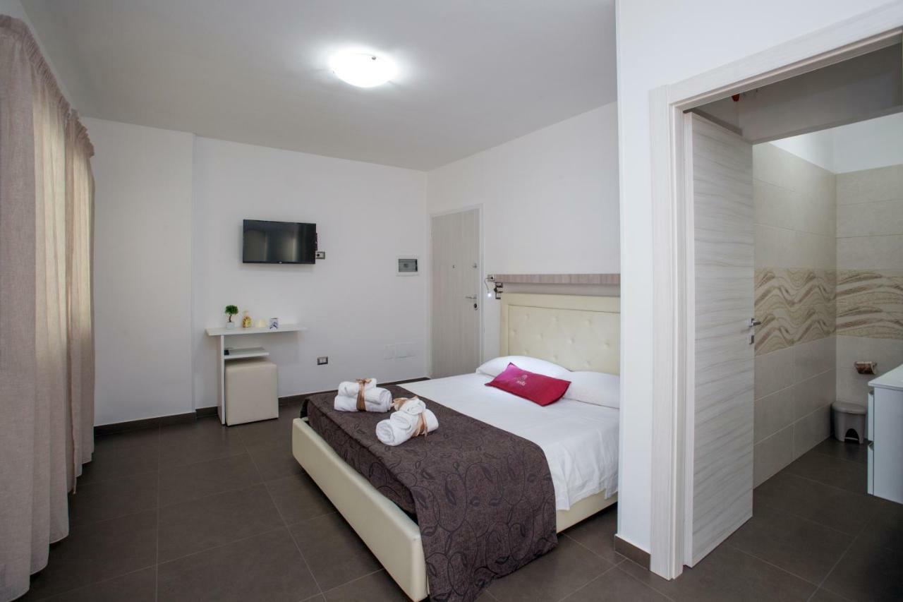 Spuma Di Mare Aparthotel Gallipoli Ngoại thất bức ảnh