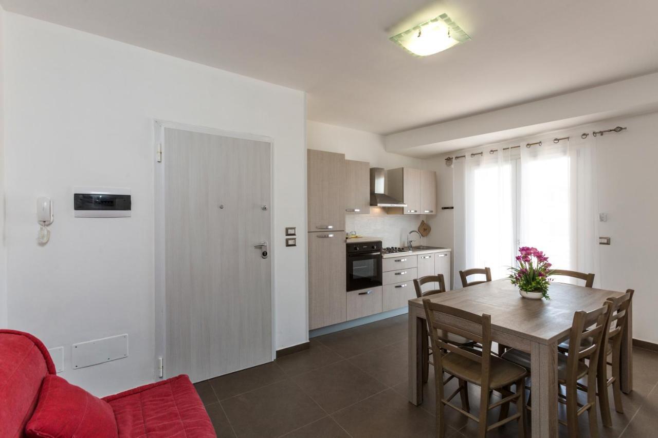 Spuma Di Mare Aparthotel Gallipoli Ngoại thất bức ảnh